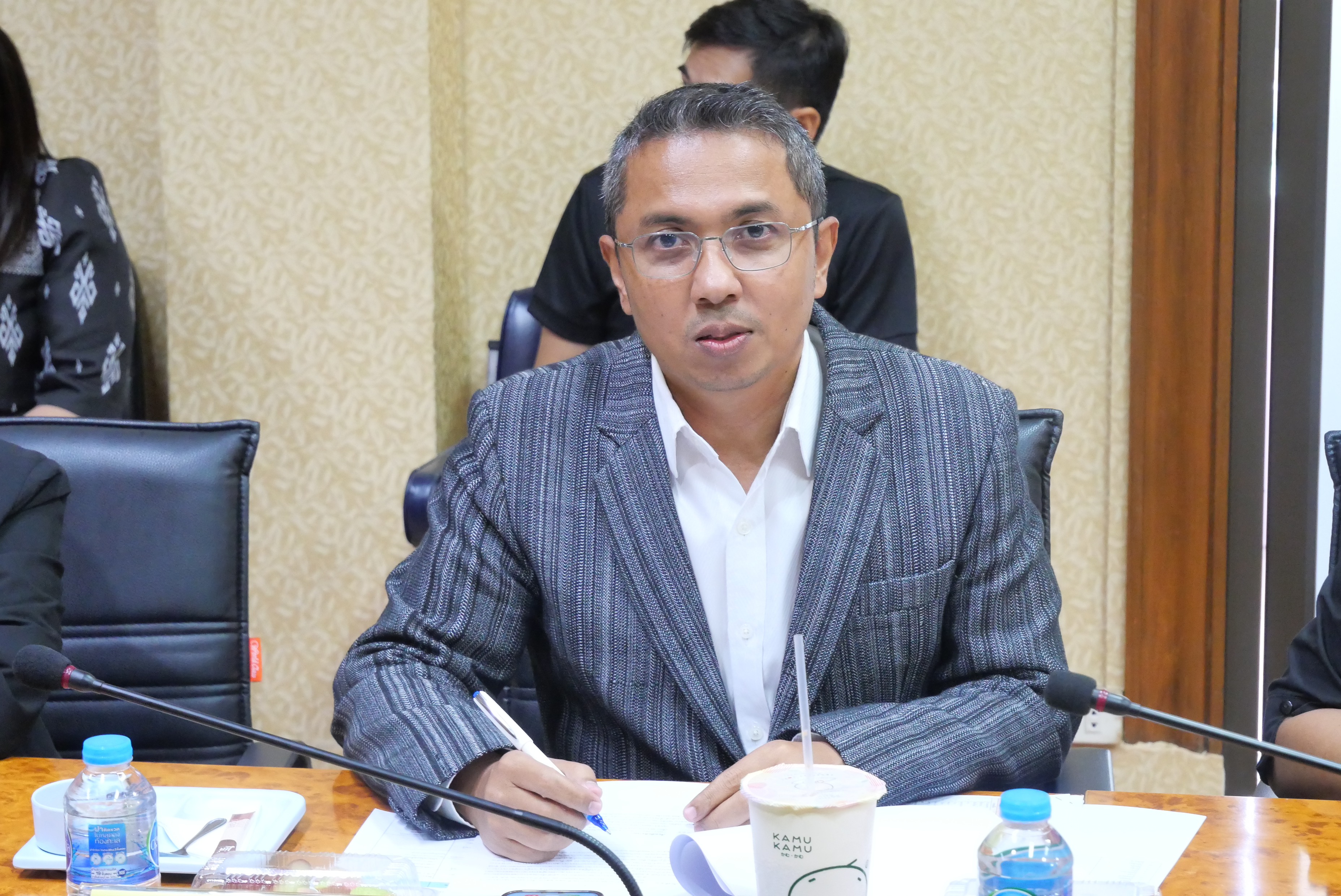 title - การประชุมซักซ้อมความเข้าใจเกี่ยวกับแนวทางการตรวจราชการของผู้ตรวจราชการสำนักงานการปฏิรูปที่ดินเพื่อเกษตรกรรม ประจำปีงบประมาณ พ.ศ. 2569